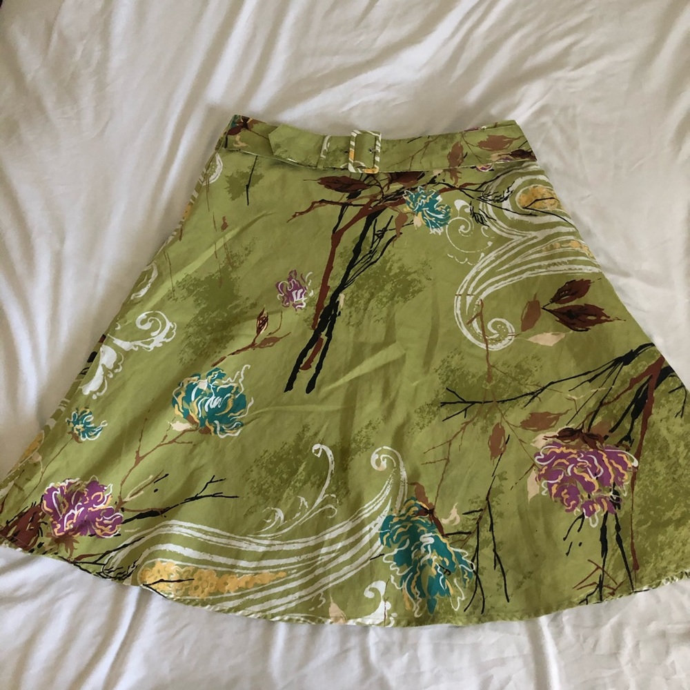 Patterned Skirt w/ Belt